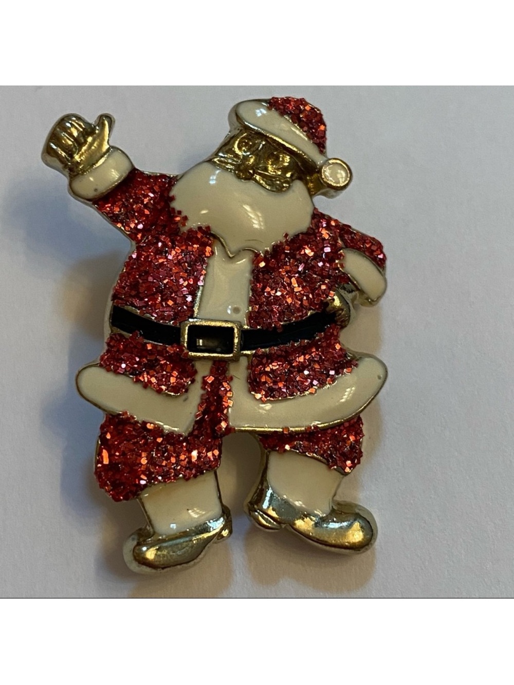 VINTAGE BROOCH PIN SANTA CHRISTMAS XMAS RED GLITTER WHITE ENAMEL JEWELRY HOLIDAY